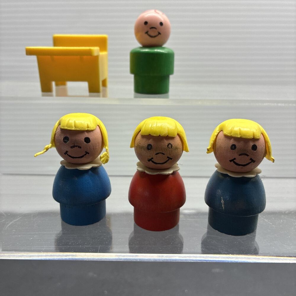 Vintage Fisher Price Wooden Wood Little People Boy Girl School Desk 6 Pieces